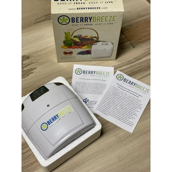Berry Breeze Other - NIB Berry Breeze Fridge Fresh Fruit Saver Keep It Fresh Approved Organic